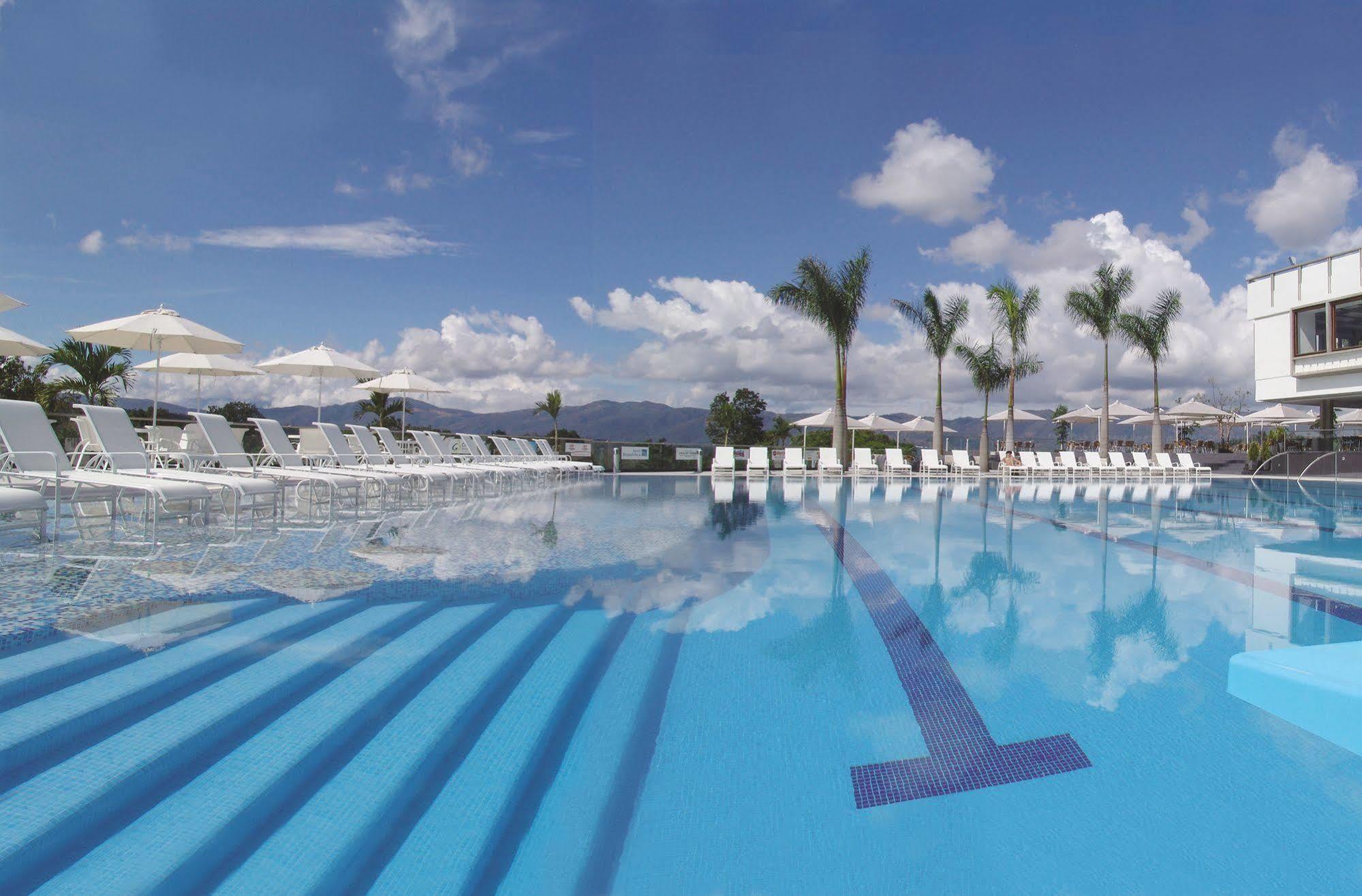 Готель Club Campestre De Bucaramanga Флорідабланка Екстер'єр фото